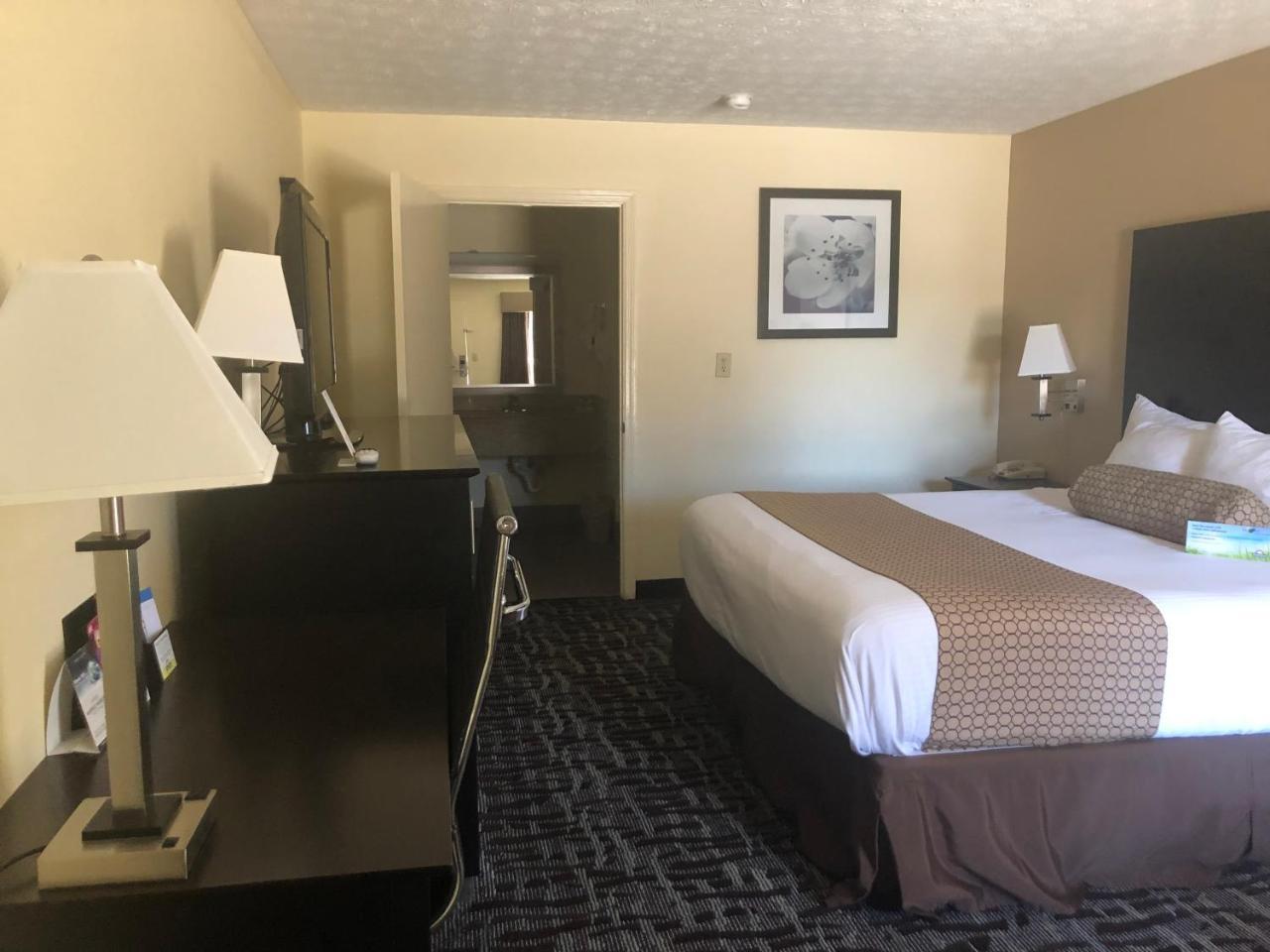 Days Inn By Wyndham Douglasville-Atlanta-Fairburn Road Exterior photo